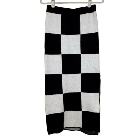 Dresses & Skirts - Knit Checkered Black and White Midi Skirt Side Slit Edgy Minimal Woman's Medium